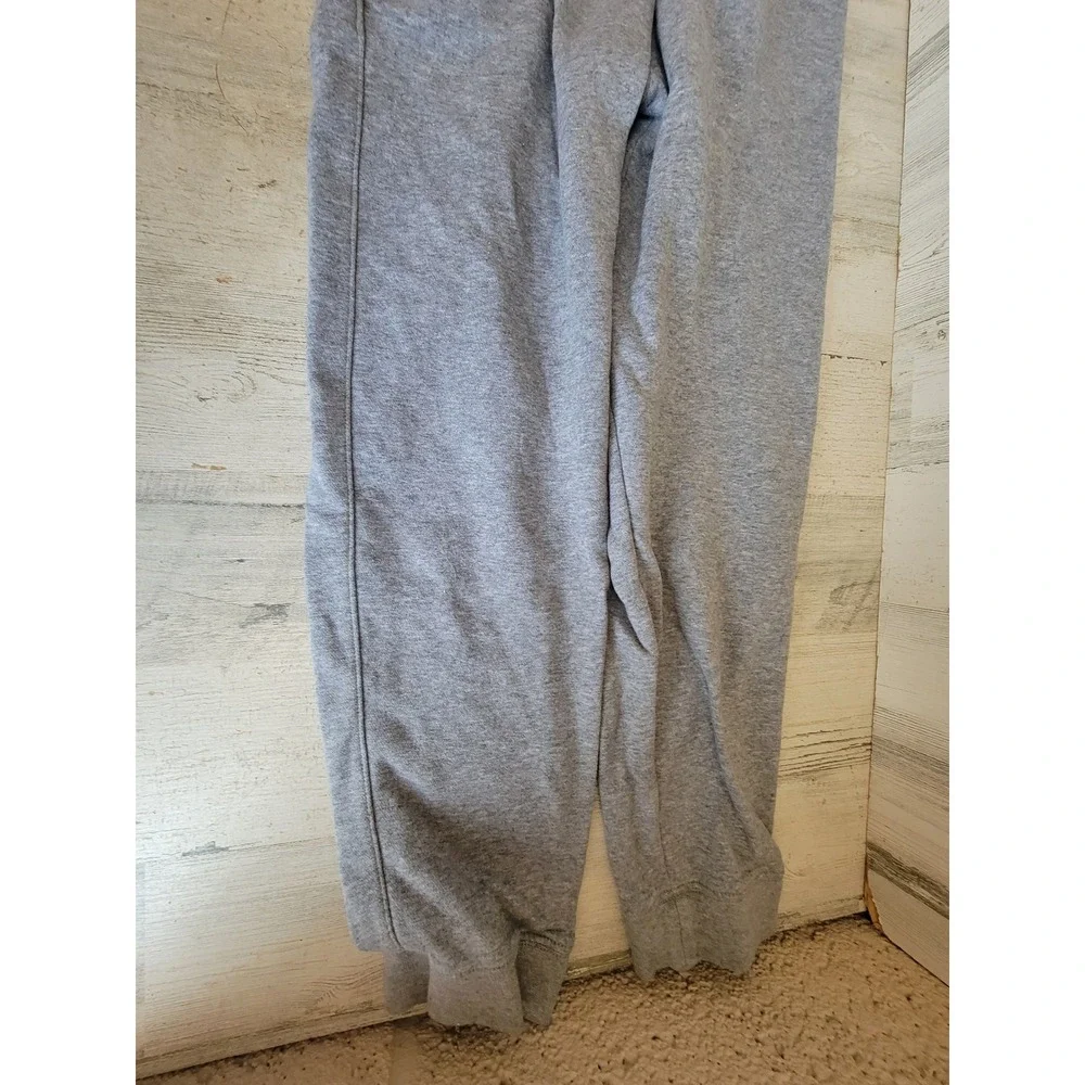 Nike medium youth gray jogger sweatpants children apparel sports